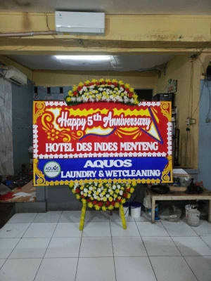 Papan Bunga di Tanjungsari Karangampel