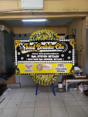 Papan Bunga di Tanjungsari Karangampel