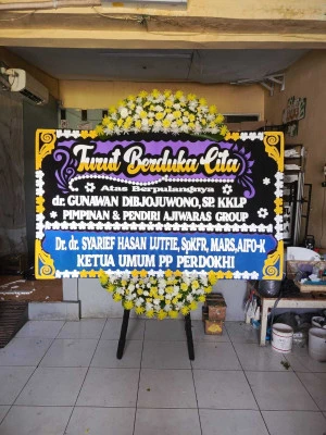Papan Bunga di Tanjungsari Karangampel